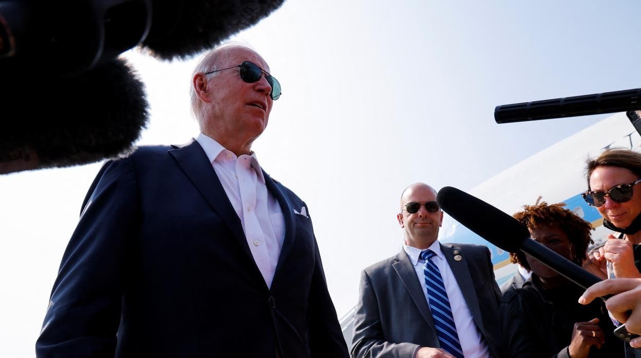 Biden, al pie del Air Force One