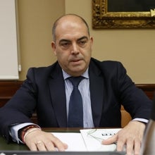 Lorenzo Amor durante la ponencia en el congreso