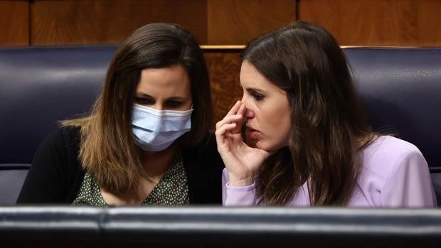 Luz verde del Congreso a la 'ley del solo sí es sí', que fusiona el abuso y la agresión y exige el consentimiento