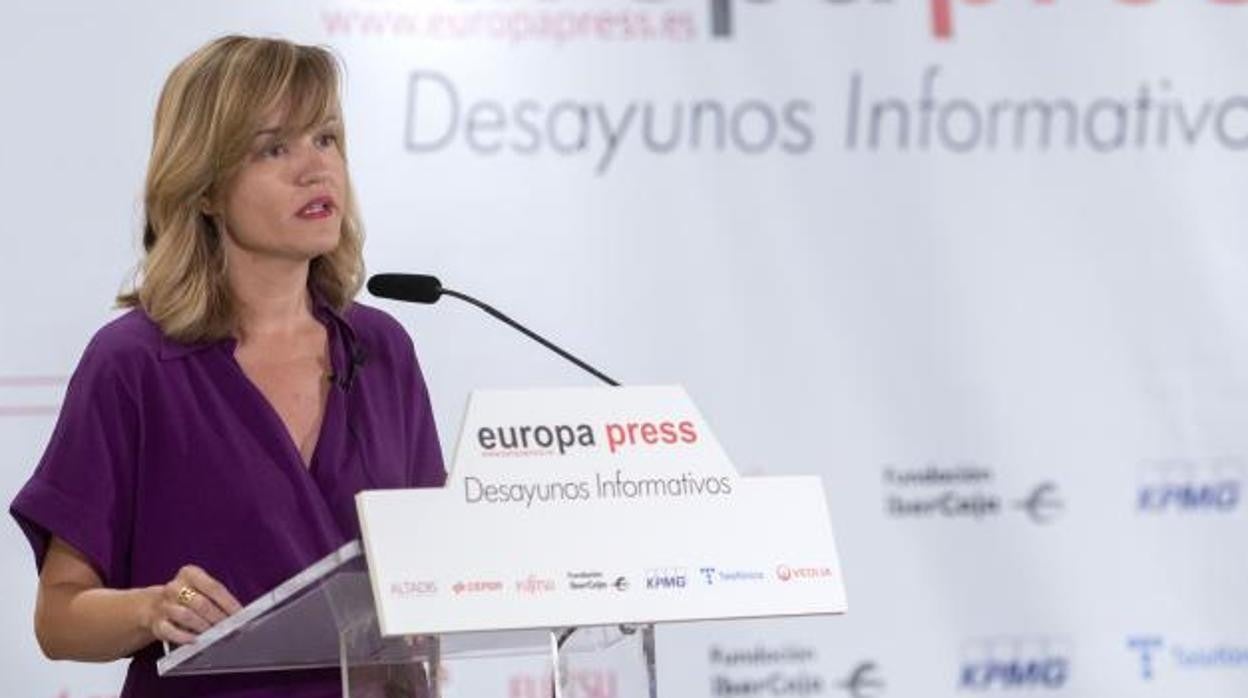 Los editores desmienten al Gobierno: la ideologización de libros de texto viene impuesta por ley