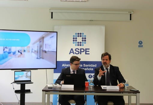 Luis Mendicuti, secretario general de ASPE, y Carlos Rus, presidente de ASPE