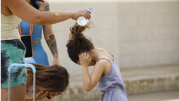 En el aula a 37 ºC: «No hay prevención. Tenemos que estar esperando a que haya una desgracia para actuar»