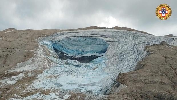 Al menos seis muertos y dieciséis desaparecidos tras el desprendimiento de un glaciar en Italia