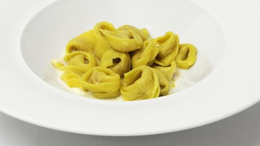 Tortellini en crema de Parmigiano Reggiano
