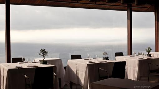 Comedor del restaurante Akelaŕe