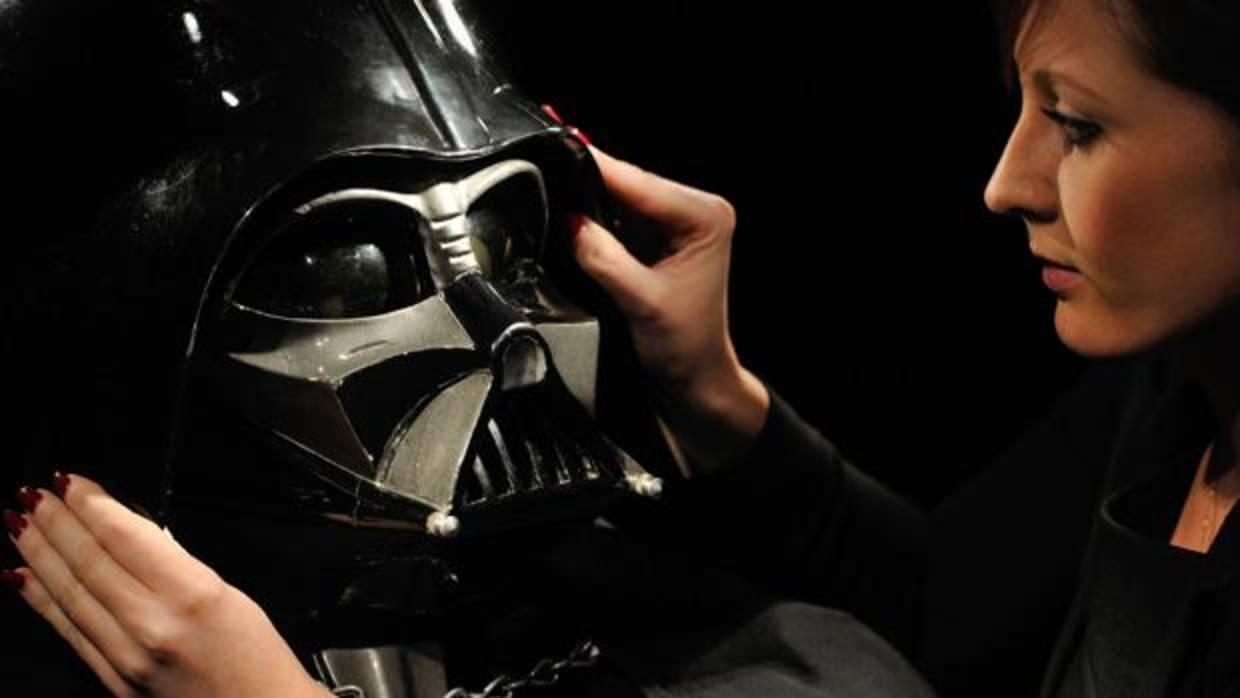 La máscara de Darth Vader, una de las subastas más icónicas