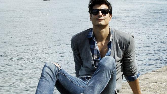 En verano también puede llevarse el cárdigan