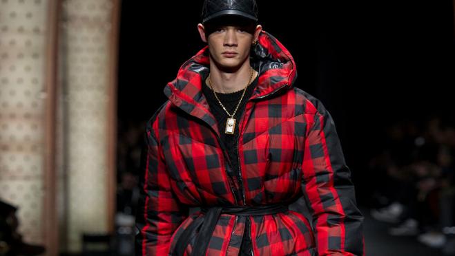 Uno de los modelos propuestos por Versace