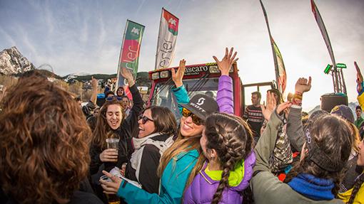 Fiesta «après ski» en Aramón Cerler de la mano de Remáscaro