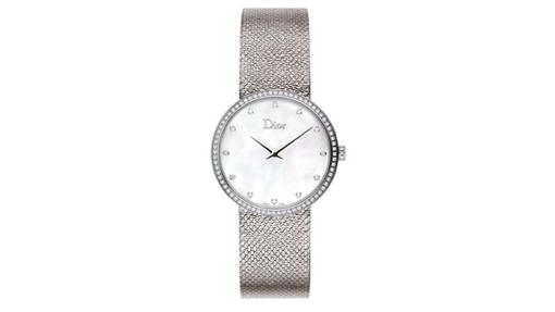 Modelo D de Dior Satiné