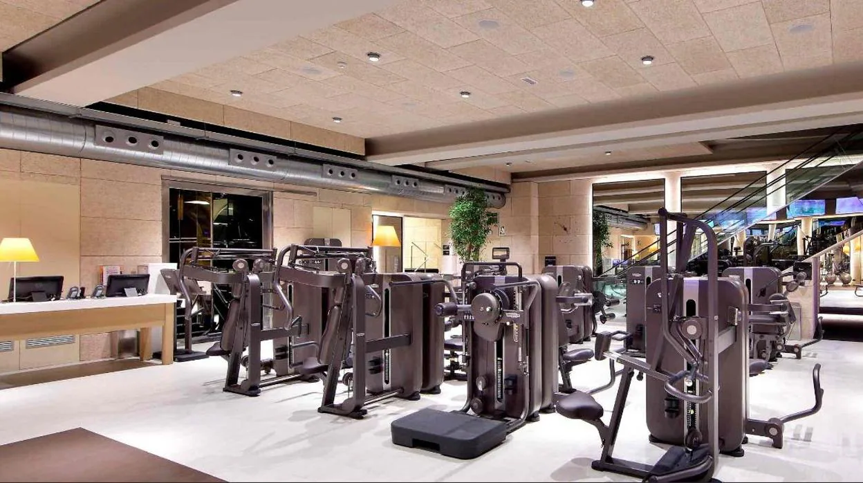 Defensa Personal - Fitness Place Sport Center España
