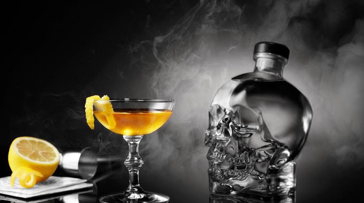 Botella de vodka Crystal Head