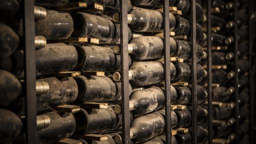 En las bodegas de Marqués de Riscal se guardan vinos con cientos de años