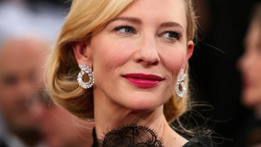 Cate Blanchett durante la alfombra roja de los Globos de Oro 2014