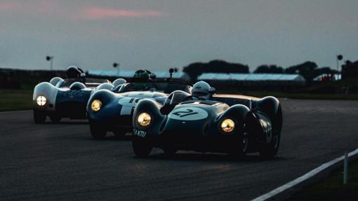 Sus fotografías se mueven a caballo entre el arte y la información