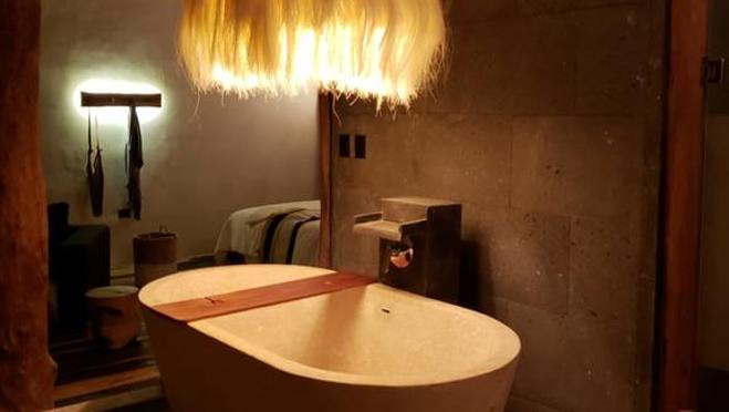 Bañera de Aldea Kuká