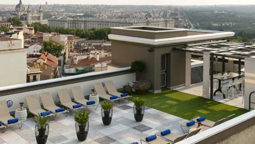 Terraza del Hotel Emperador en Madrid