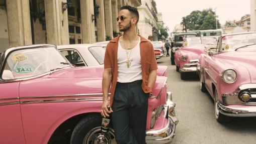 El cantante C.Tangana para Havana Club