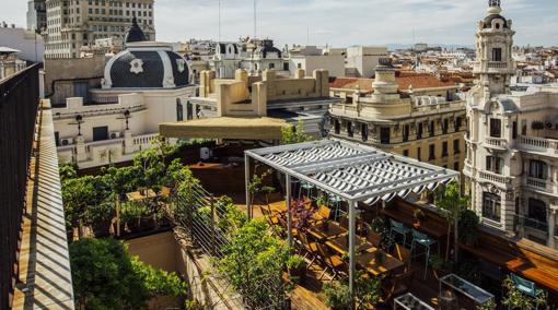 La terraza de Ático 11 en Iberostar Las Letras Gran Vía