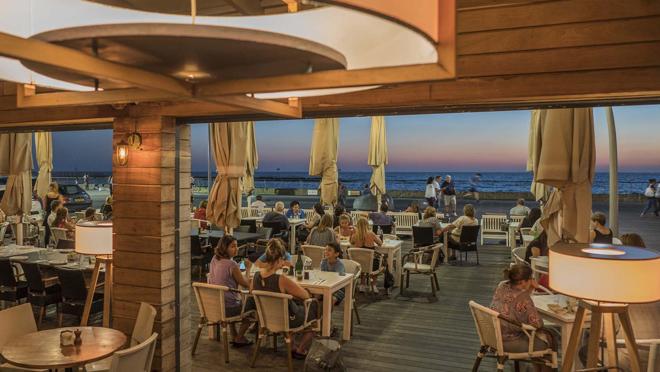 Tel Aviv (Israel), terrazada del restaurante Yulia