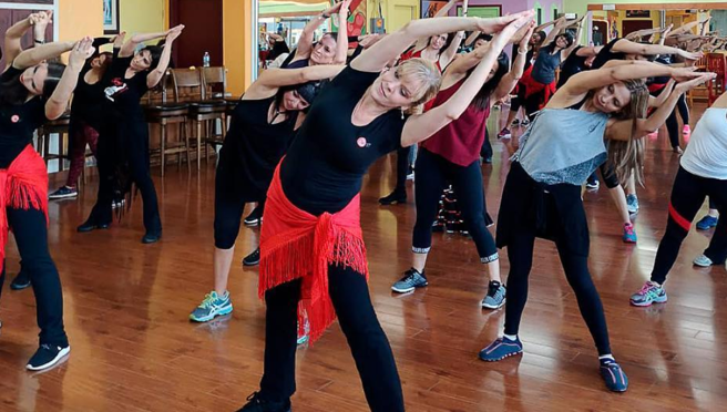 Clase de Olefitness, disciplina en auge gracias a la música de Rosalía