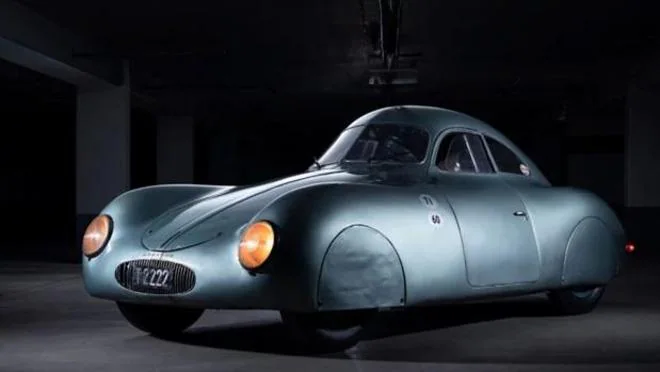 El primer Porsche de la historia