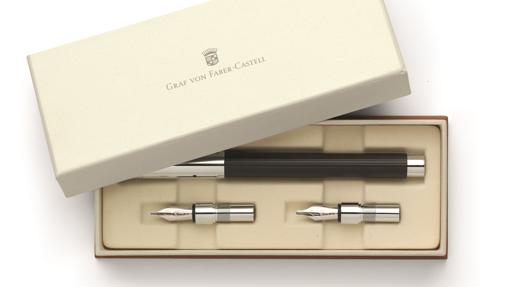 Set de caligrafía (precio: 260€)