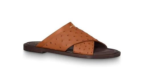 Mules de piel de avestruz, de Louis Vuitton (1.500€)