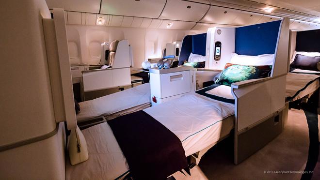 Todos los asientos se reclinan convirtiéndose en camas