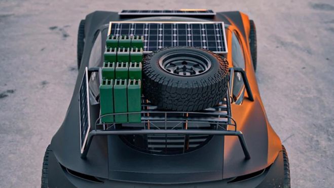 Una especie de baca de acero permite acumular botellas de agua y una rueda de repuesto