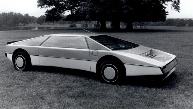 Así lucía el Aston Martin Bulldog en 1982