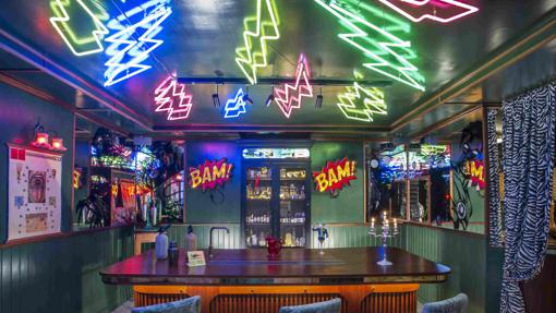 La irreverencia de Salmon Gurú