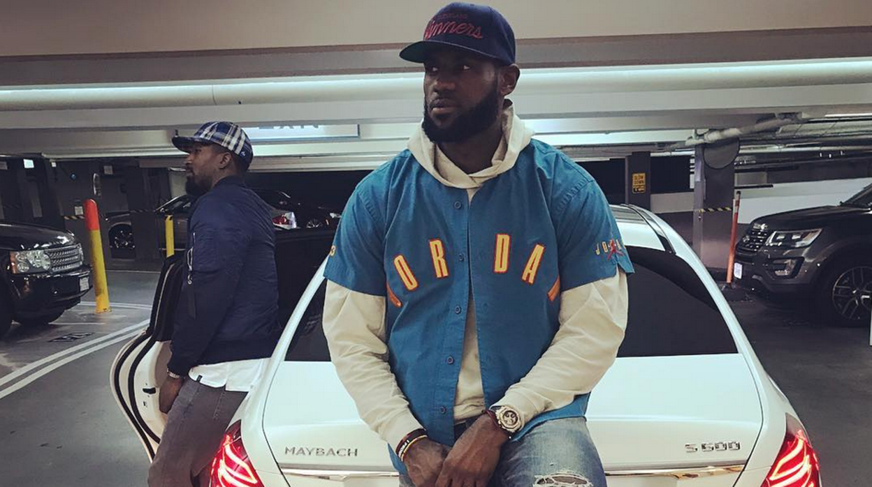 Estos son los mejores coches deportivos de LeBron James