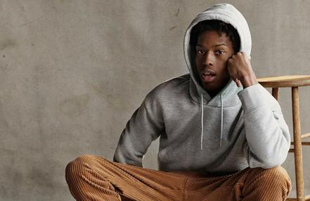 Sudadera con capucha de Zara