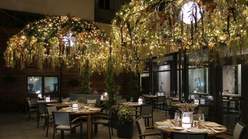 El precioso espacio exterior del Vincci Soho.