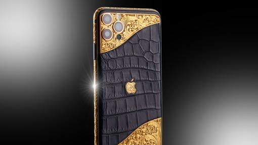 iPhone Pro Max de oro y zafiros