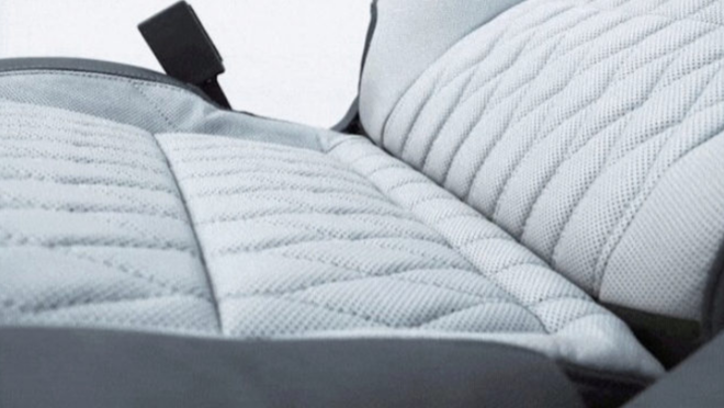 Se han utilzado espunmas de diferentes grosores y tapizados pespunteados