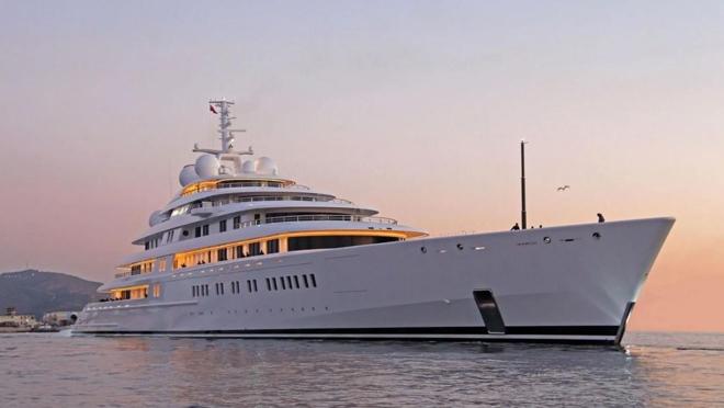 Una embarcación con carácter