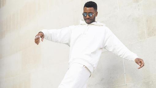 El chandal blanco es un recurso a tener en cuenta durante todo el año