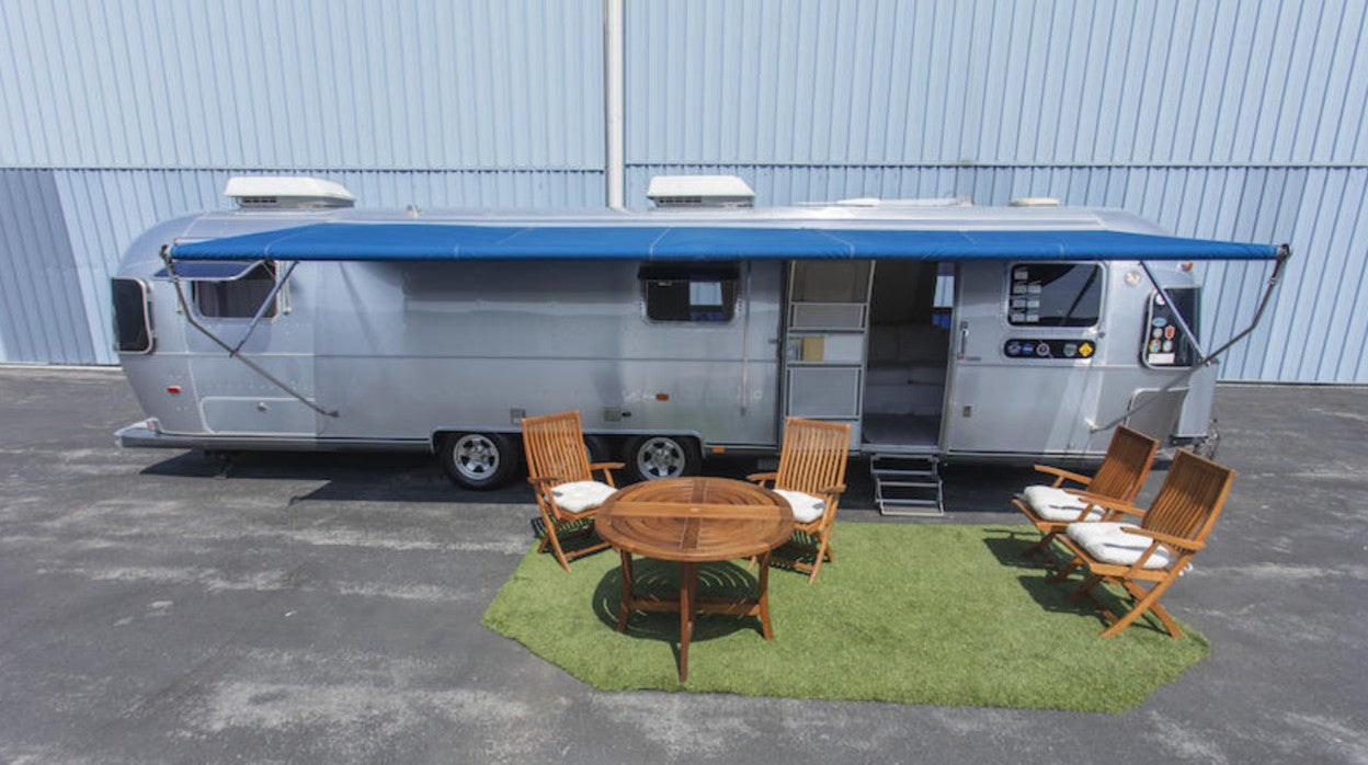 Todo lo que debes saber de los vehículos de Tom Hanks que subasta Bonhams