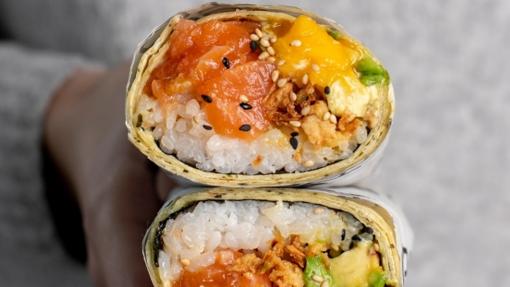 El 'Salmon Wrap' de Urban Poke o lo que es lo mismo, un Poke bowl en versión burrito