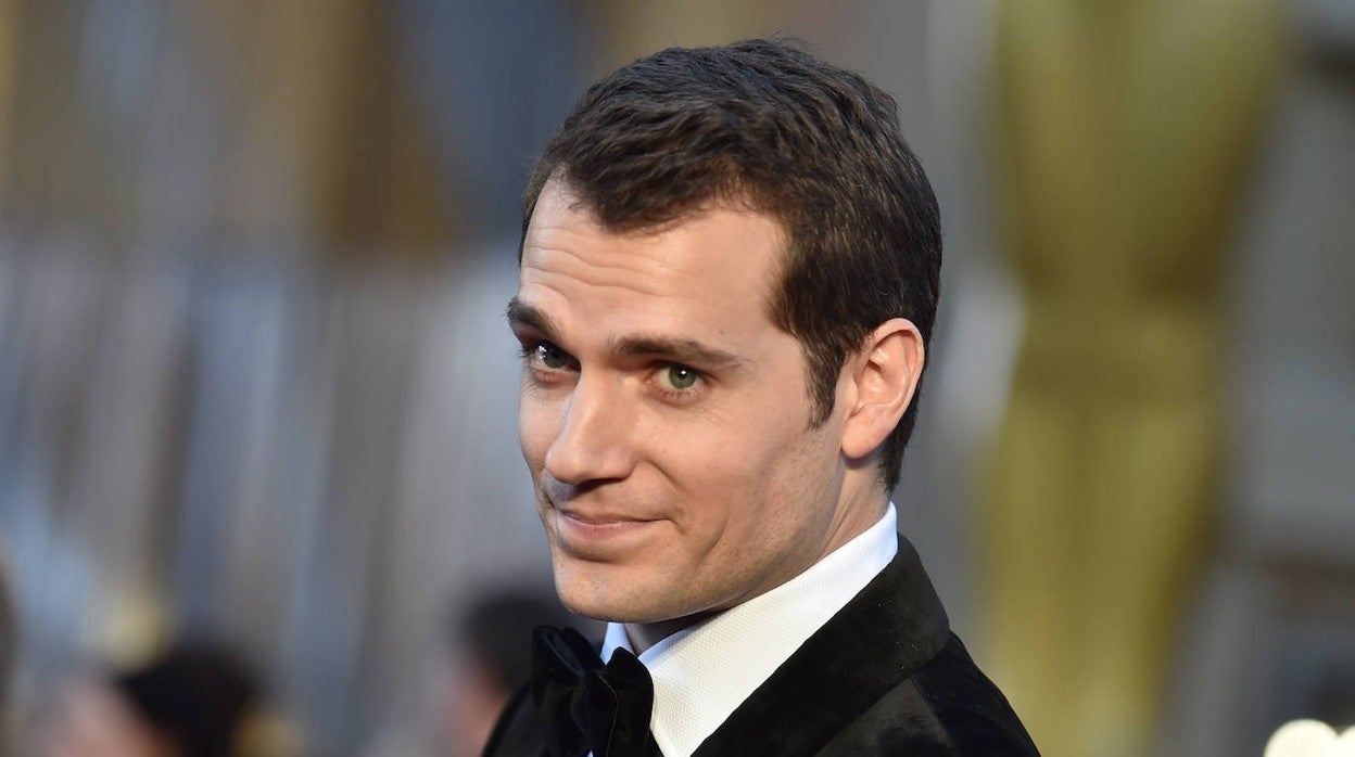 El ácido hialurónico es un activo esencial para cuidar tu piel y evitar su envejecimiento.