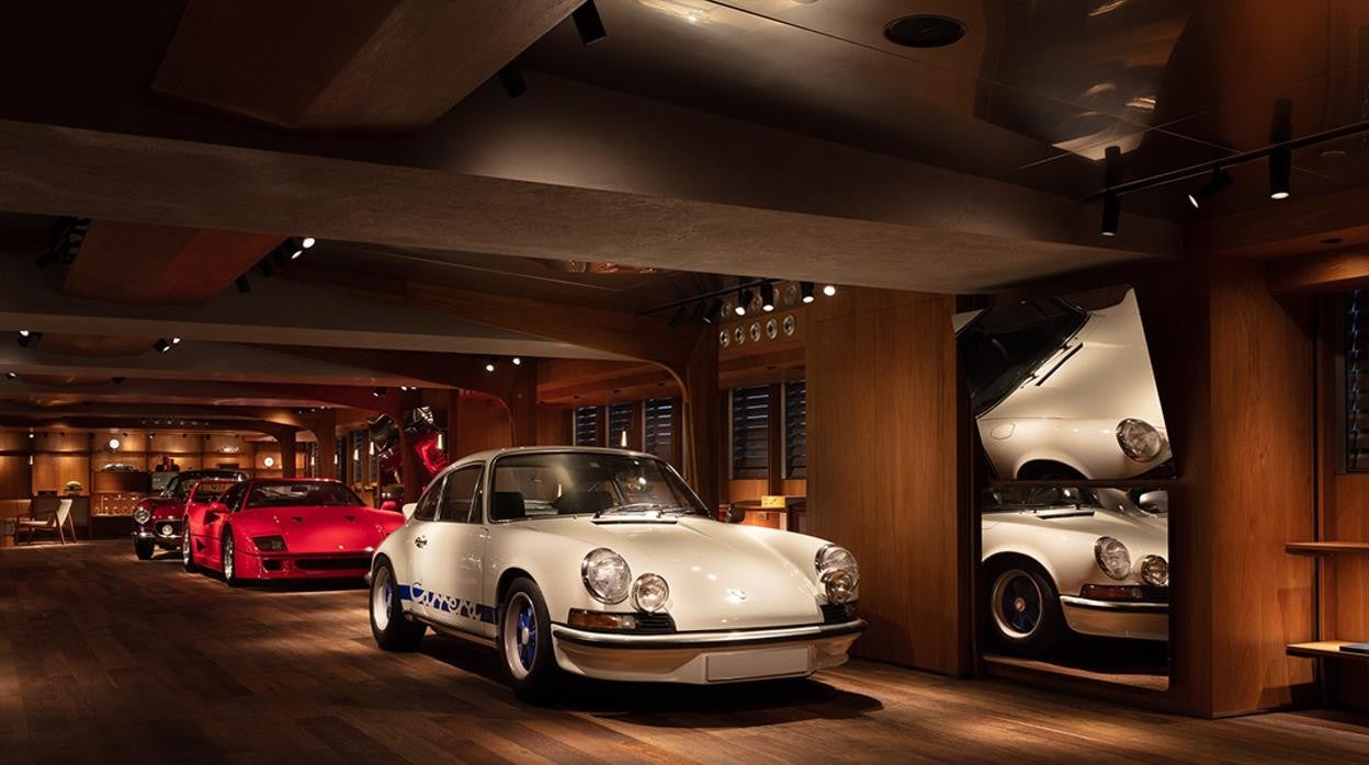 The Library, el espacio que todo amante del motor desearía tener en su hogar