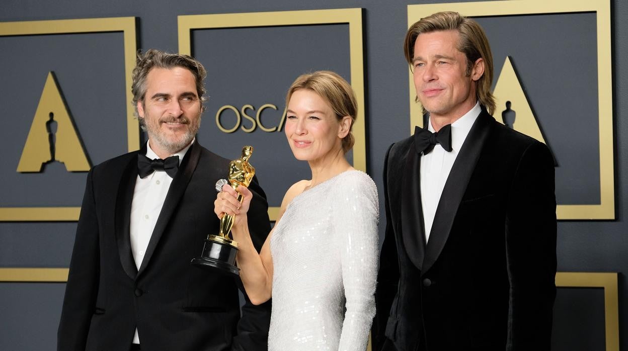 Joaquin Phoenix, Renee Zelwegger y Brad Pitt en la Gala de los Oscar de 2020