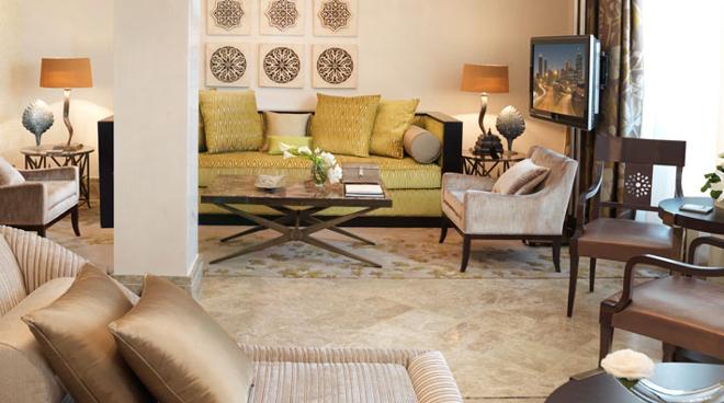 Una de las zonas de la Suite Real del Hotel Intercontinental Madrid