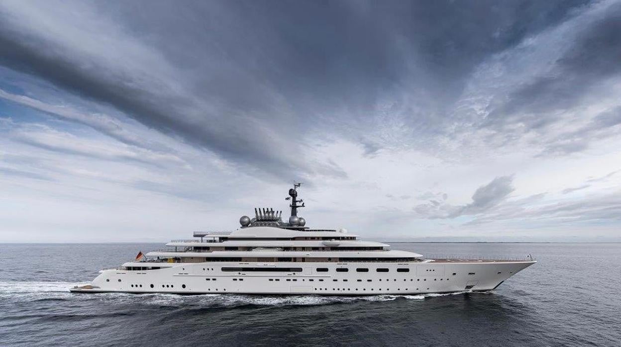 El yate de Shekih Mansour Bin Zayed Al Nahyan