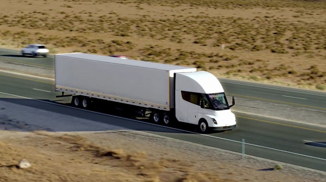 Todo lo que se sabe del camión eléctrico de Tesla, Semi