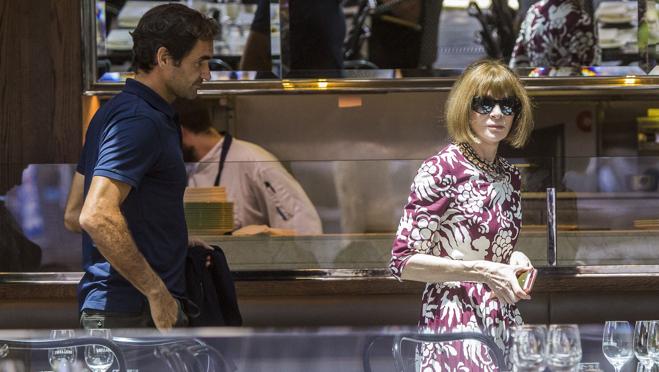 Roger Federer y la editora de moda Anne Wintour