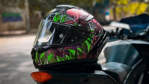 Cinco marcas de cascos de moto de lujo diferentes a las que conoces