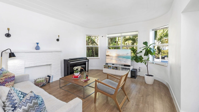 La casa ofrece 143 metros cuadrados de espacio habitable